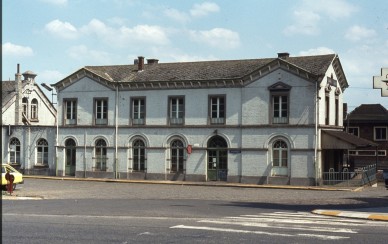 COURCELLES MOTTE  79-2356.jpg